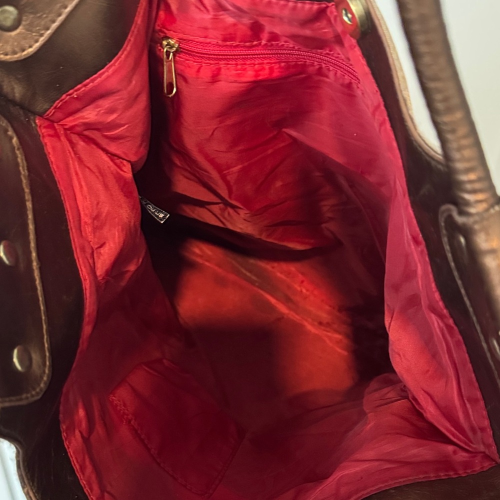 Ed Hardy Bronze Tote with Skull and Heart Design - Picture 3 of 12
